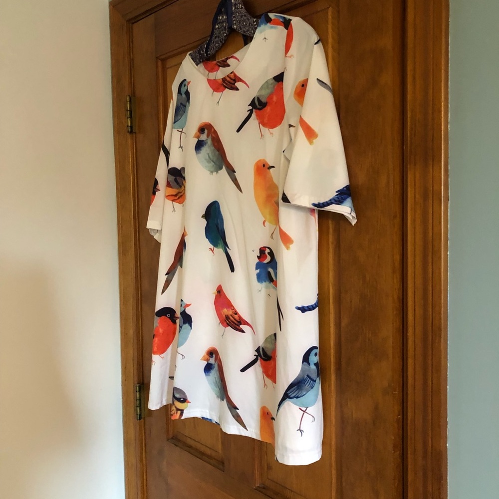 Very unique wild bird dress